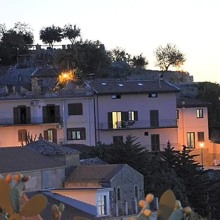 Incantevole Vicolo 3* Piraino