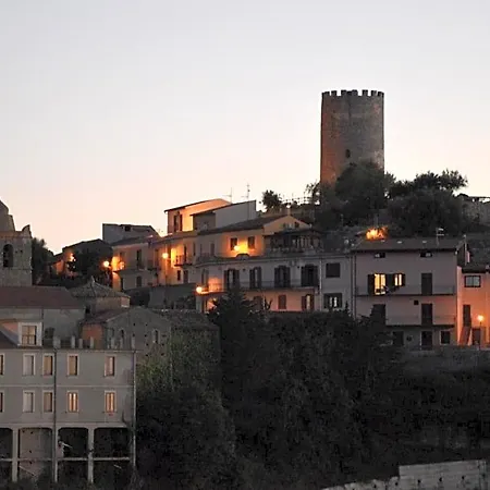 Incantevole Vicolo