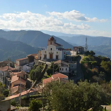 Incantevole Vicolo *