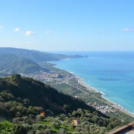 Incantevole Vicolo Bed & Breakfast Piraino